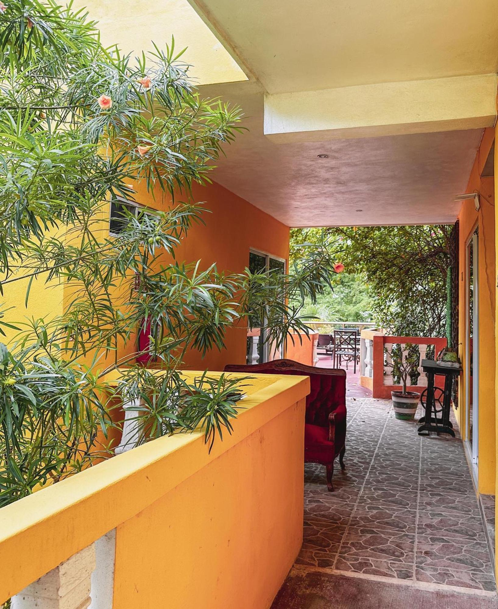 Casa Daniels Guesthouse 바야돌리드 외부 사진